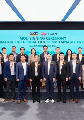 สยามโกลบอลเฮ้าส์ จับมือ เออีเอสคอน และ Integra R.E. นำนวัตกรรม BESS จาก Huawei ขยายพลังงานสะอาดทุกสาขาทั่วประเทศ