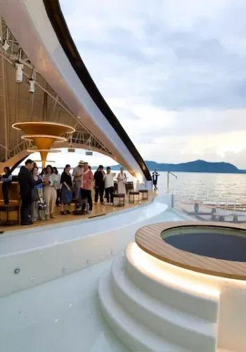 ททท. เดินหน้าขับเคลื่อน Luxury Tourism ชู SOAR OCEAN CLUB ภายใต้แนวคิด “PLAYFULLY LUXURIOUS” เชื่อมโยง Amazing 5 Economy ยกระดับประเทศไทยสู่จุดหมายปลายทางระดับลักชัวรี